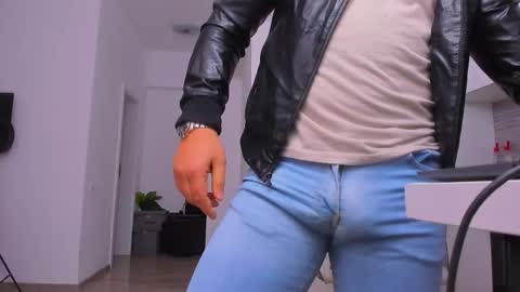 Zack online show from November 27, 8:44 am