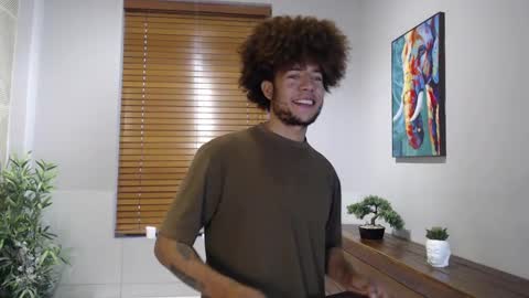 Zack Miller online show from February 17, 8:06 pm