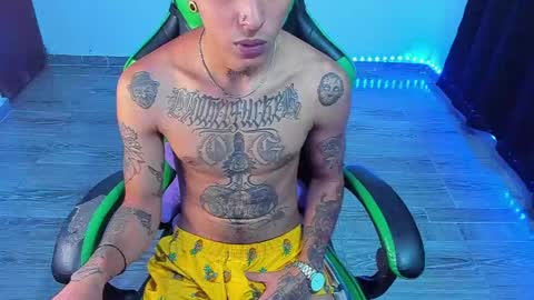 BiG Zafiro online show from May 25, 12:44 pm