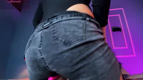 Zaily  online show from November 28, 12:23 pm