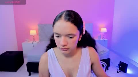 Zaira Pussy extreme online show from October 24, 12:28 pm