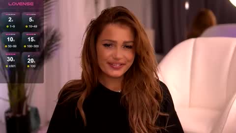 Zaira online show from October 28, 5:19 am