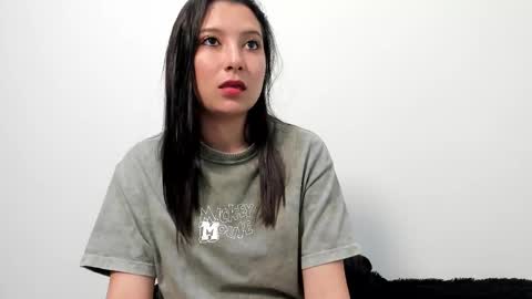 zammii69 online show from October 1, 8:52 pm