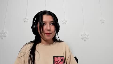 zammii69 online show from February 20, 9:06 pm