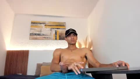 Zander online show from July 9, 2:32 pm