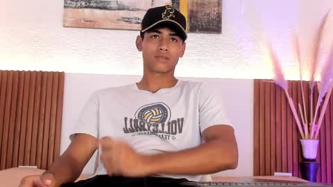 Zander online show from March 27, 2:40 pm