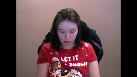 Snapshot of zara_golden chatting on February 12, 10:46 am chaturcum online show from February 12, 10:46 am