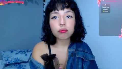 Snapshot of zaramuley chatting on March 12, 12:09 am Zara muley online show from March 12, 12:09 am