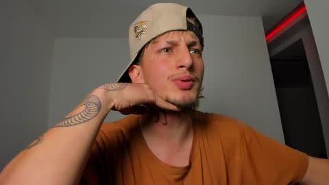 Zarcoo online show from April 6, 3:48 am