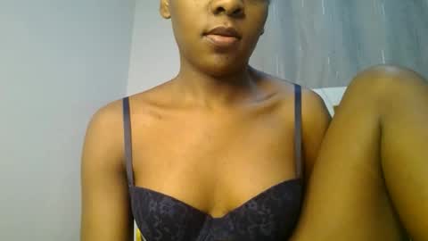 zariah online show from June 22, 3:25 am