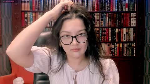 Zarifa online show from October 22, 7:59 pm