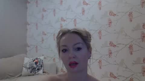 Zarina Swift online show from January 16, 4:43 am