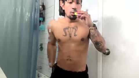 Snapshot of zayd3n69 chatting on September 12, 5:37 pm zayden online show from September 12, 5:37 pm