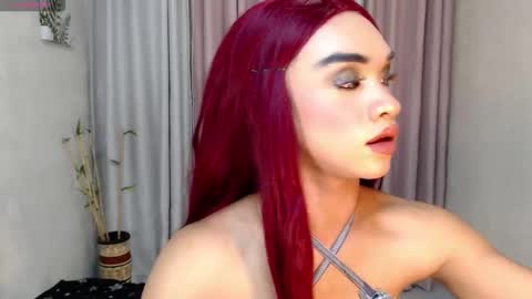 zaynelustts online show from March 18, 12:00 pm