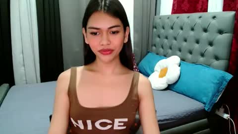 Zo online show from March 8, 1:15 pm