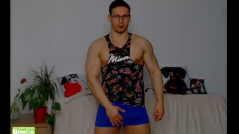 zeinmiracles online show from March 6, 10:20 pm