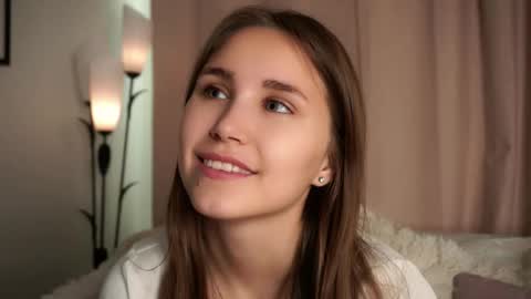 Emilia online show from September 16, 3:08 am