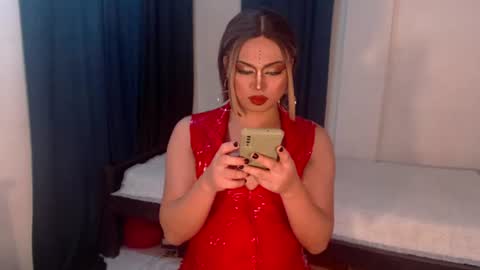 zemi_max online show from July 24, 6:38 pm