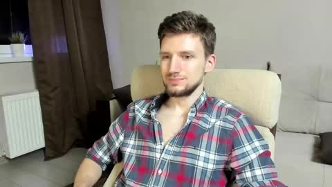 Andrew online show from March 1, 10:53 pm