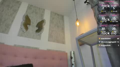 ZHAMIRA  ANDRES online show from April 24, 12:01 am