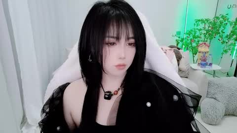 zhen online show from February 13, 8:01 pm