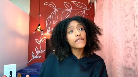 Zia Green online show from January 22, 3:07 pm