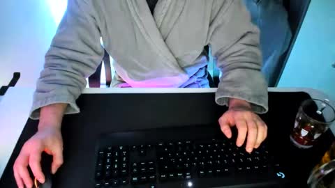 ziemlichflutschig online show from January 12, 8:14 pm