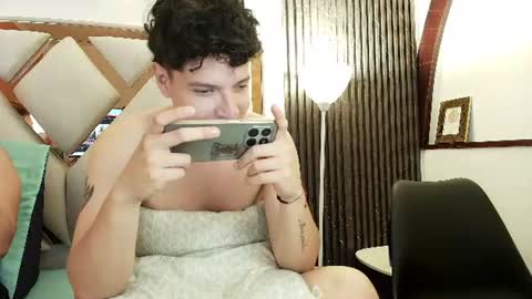 Zoe and dylan  online show from July 28, 12:48 pm