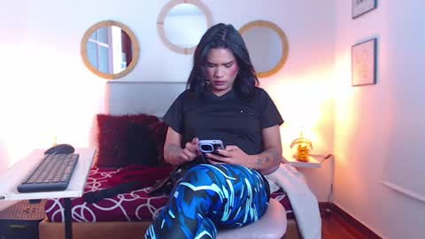 zoe_hecate online show from February 11, 10:41 am