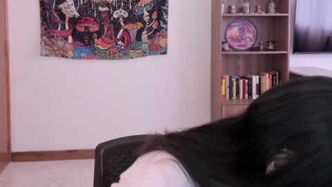 Zoe  online show from February 25, 9:48 pm