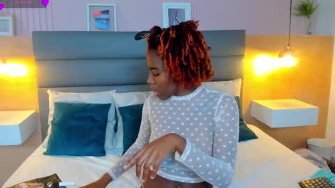 Zoe Novakk  online show from October 1, 3:11 pm