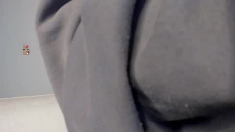 Zoe online show from March 23, 2:49 am