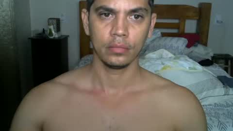 zoro_00 online show from June 11, 12:36 pm