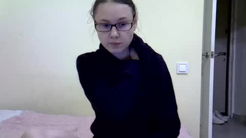 Zyuhre online show from December 3, 9:28 pm